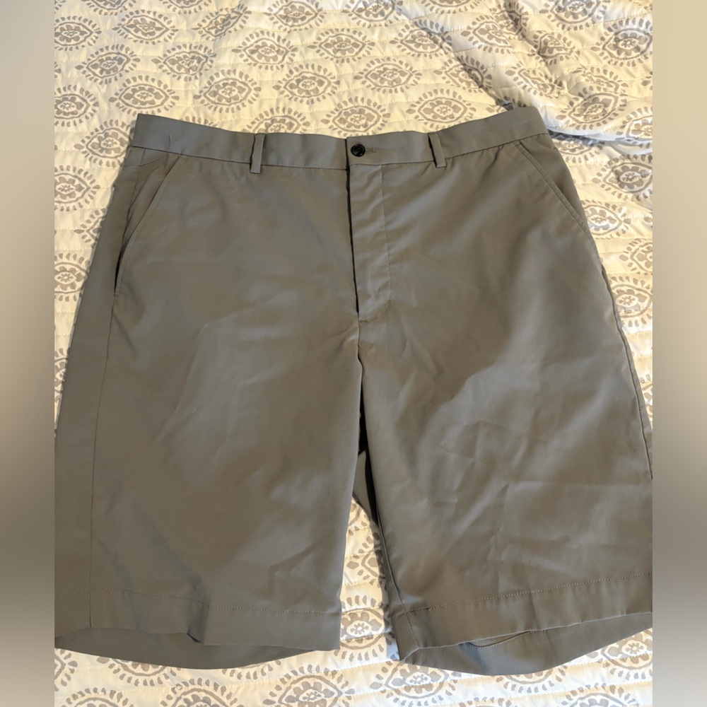 Men's Greg Norman Shorts